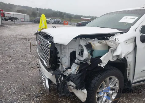 2021 GMC Sierra 1500 4Wd Short Box Denali z USA, uszkodzony, nr VIN 3GTU9FEL5MG479952